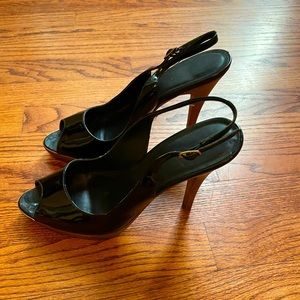 Black patent leather sling back pump